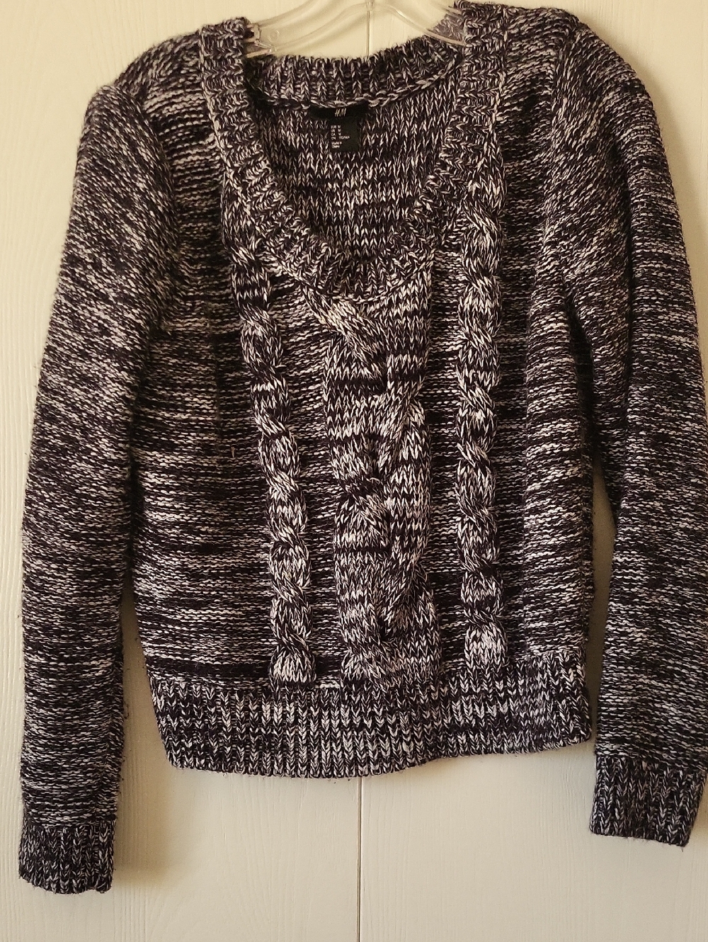 H&M Black & White Marled Cable V-Neck Sweater